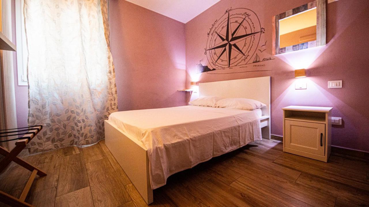 Sweet Harbour Porto - Affittacamere Pesaro Ngoại thất bức ảnh